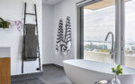 Jeeves Tangent L520 Ladder Heated Rail Matt Black - Image 3